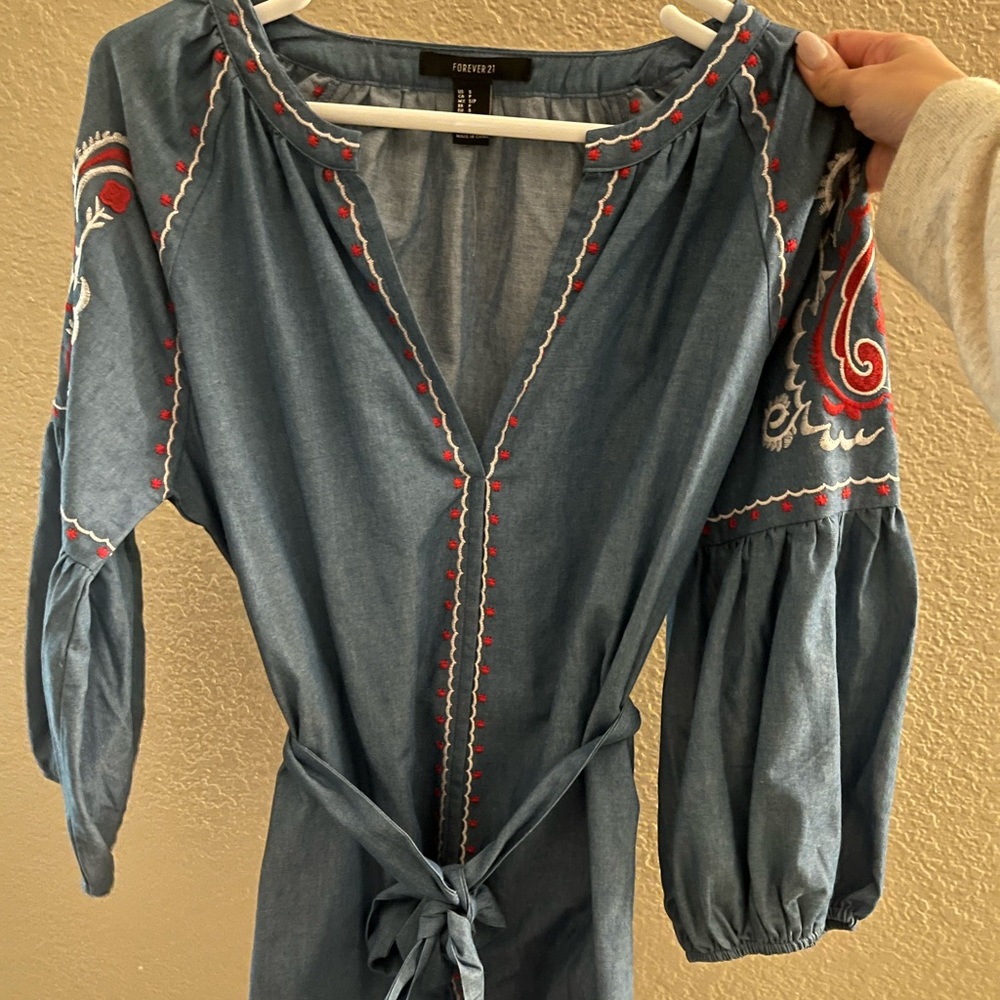 Embroidered style dress